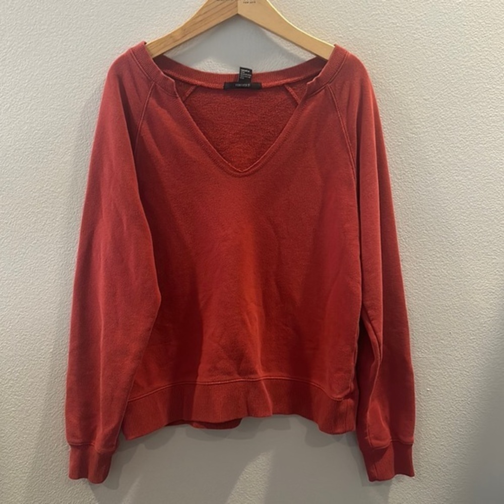 Forever 21 sweatshirt S